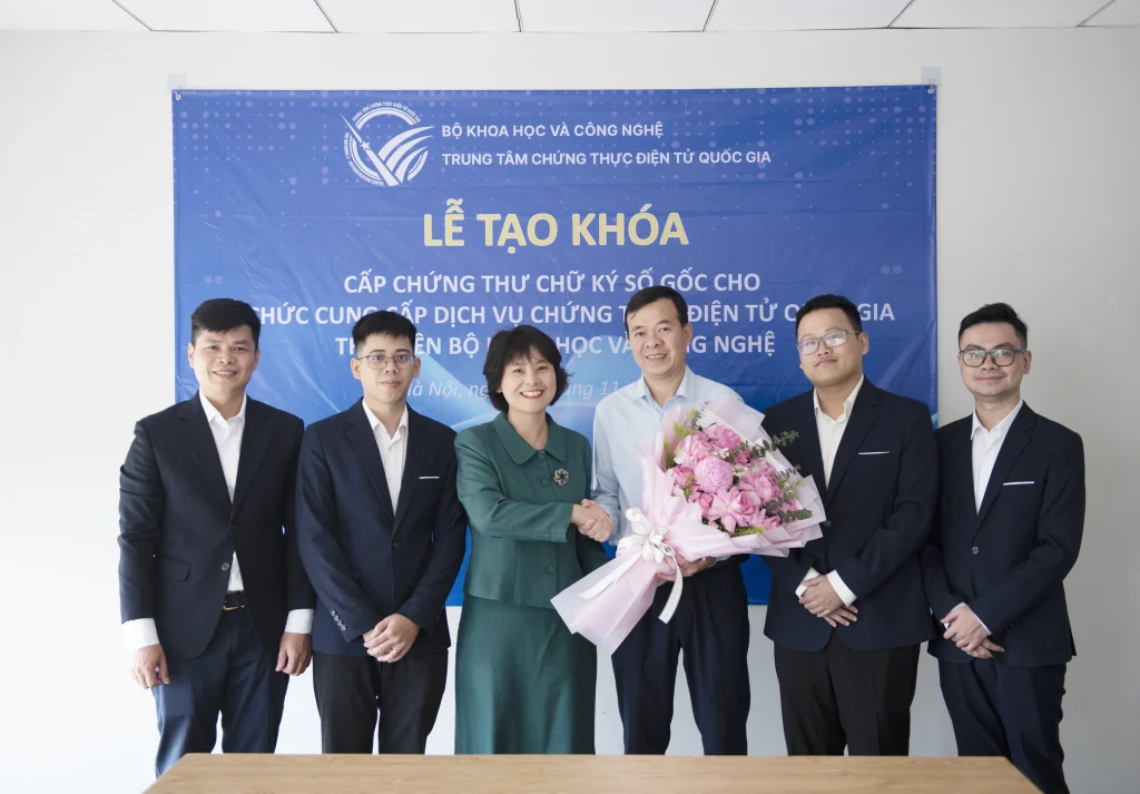 Cấp chứng thư chữ ký số gốc theo tên Bộ Khoa học và Công nghệ