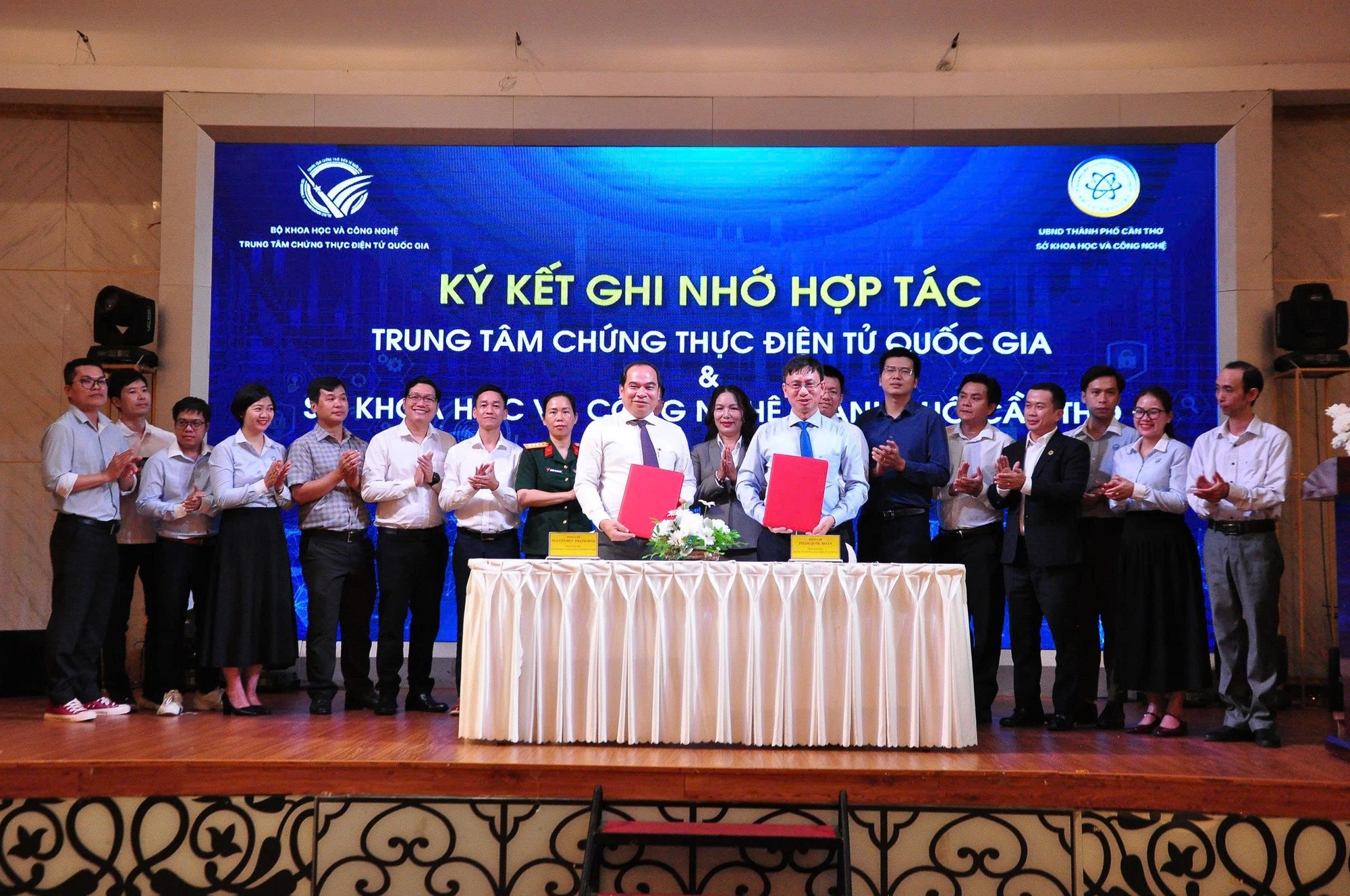 Cần Thơ phát triển chữ ký số giao dịch số